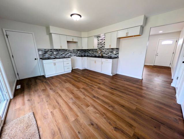 5062 Boulder Avenue, Portage, IN 46368