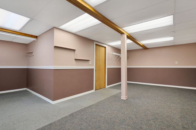 10 Town Village Drive, Salem, NH 03079