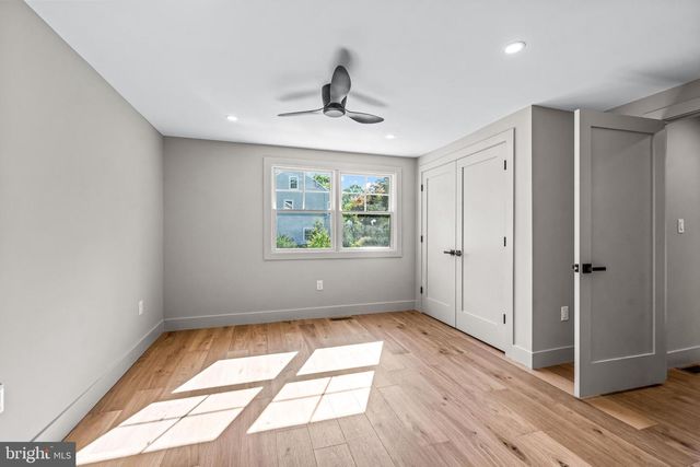 319 E CENTRAL AVE, Moorestown, NJ 08057