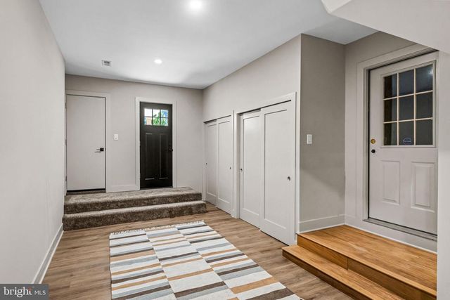 319 E CENTRAL AVE, Moorestown, NJ 08057