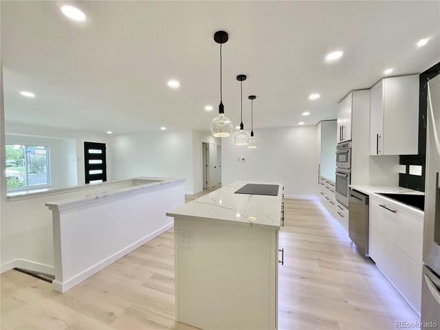 1221 S Ward Court, Denver, CO 80228