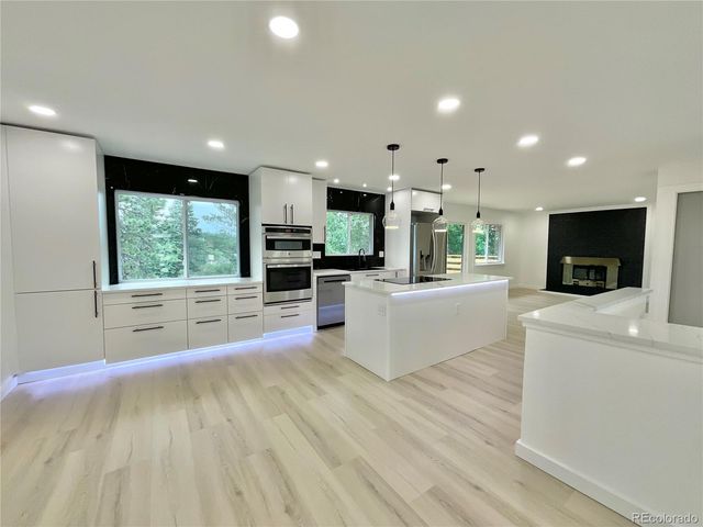 1221 S Ward Court, Denver, CO 80228