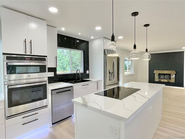 1221 S Ward Court, Denver, CO 80228