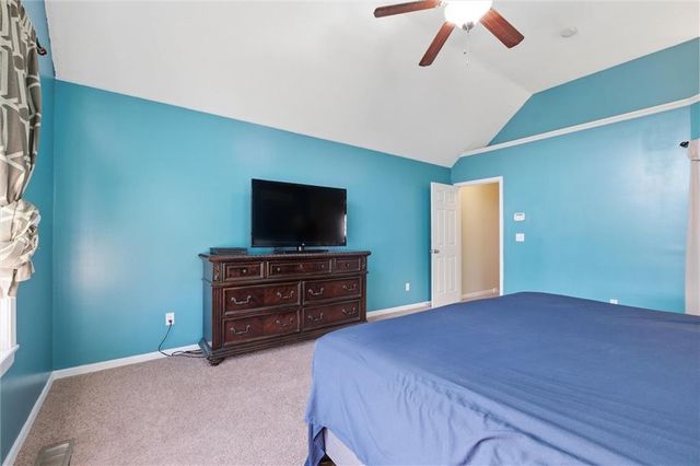 12212 Merion Drive, Kansas City, KS 66109