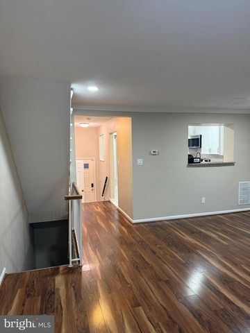 45 FENDALL AVE, Alexandria, VA 22304