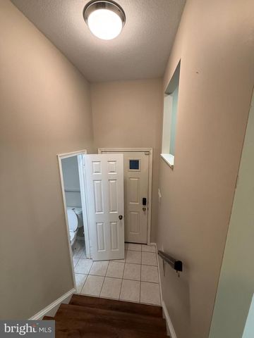 45 FENDALL AVE, Alexandria, VA 22304