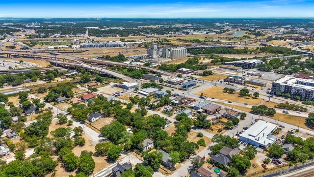 314 N Harding Street, Fort Worth, TX 76102