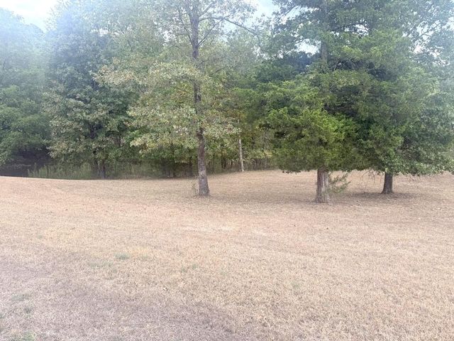 121 Ranch Road, Saddlebrooke, MO 65630