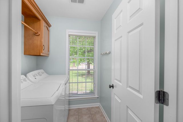 5152 CREEK CV, Bartlett, TN 38002