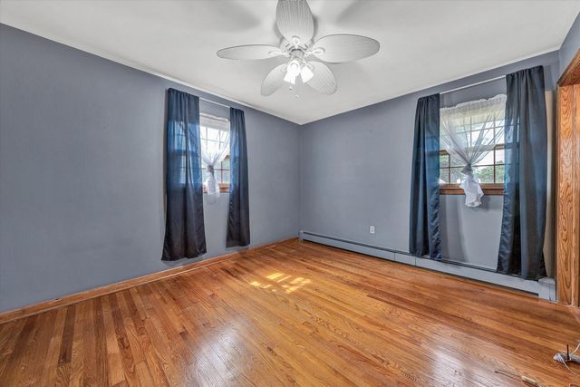 3903 Harvest LN NW, Roanoke, VA 24017