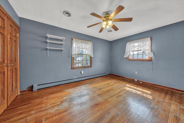 3903 Harvest LN NW, Roanoke, VA 24017