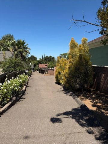 4792 Beaumont, La Mesa, CA 91941