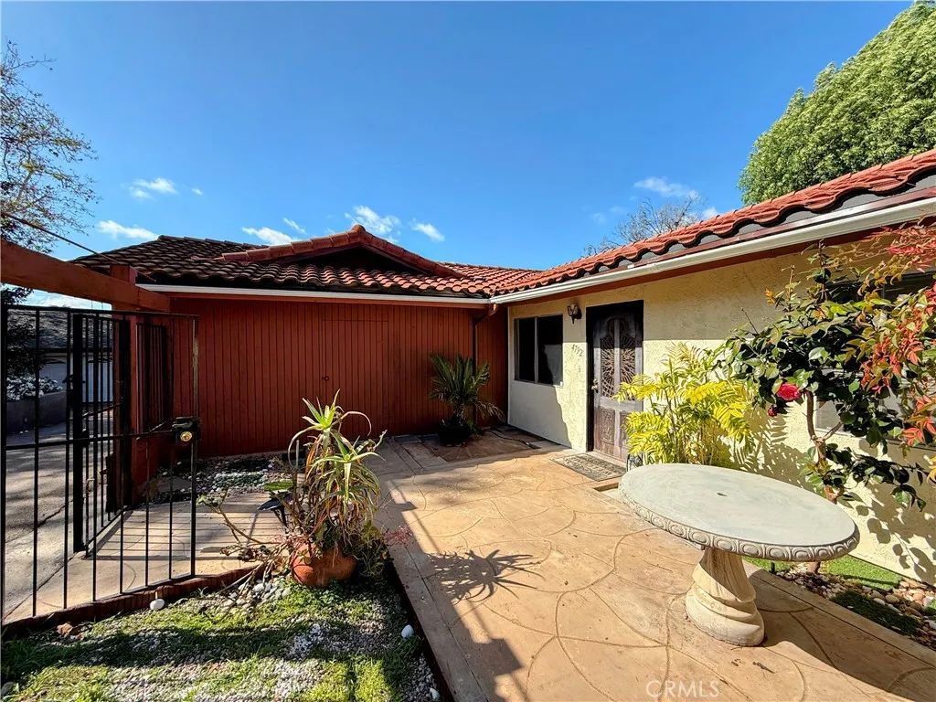 4792 Beaumont, La Mesa, CA 91941