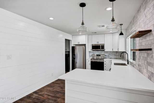 1959 E DUNBAR Drive, Tempe, AZ 85282