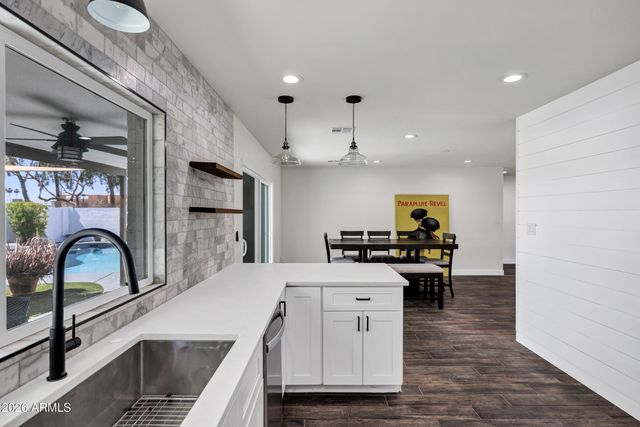 1959 E DUNBAR Drive, Tempe, AZ 85282