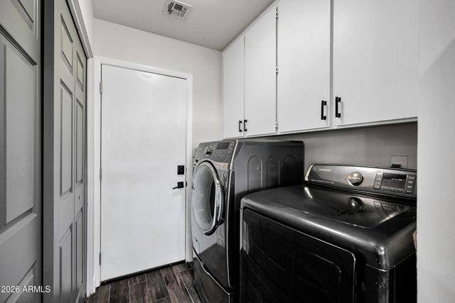 1959 E DUNBAR Drive, Tempe, AZ 85282