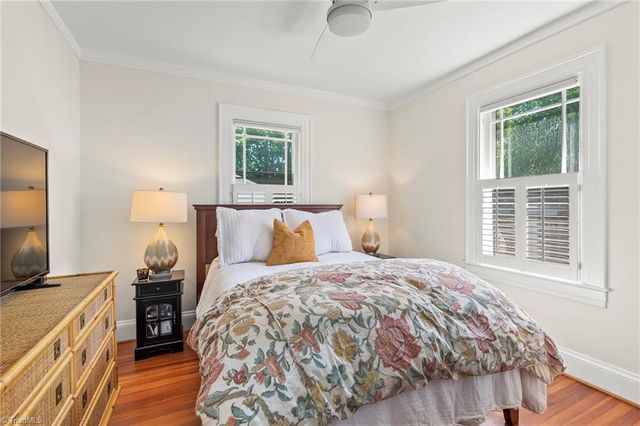 1051 S Hawthorne Road, Winston-salem, NC 27103