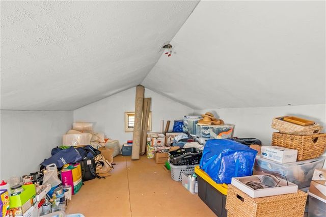 1051 S Hawthorne Road, Winston-salem, NC 27103