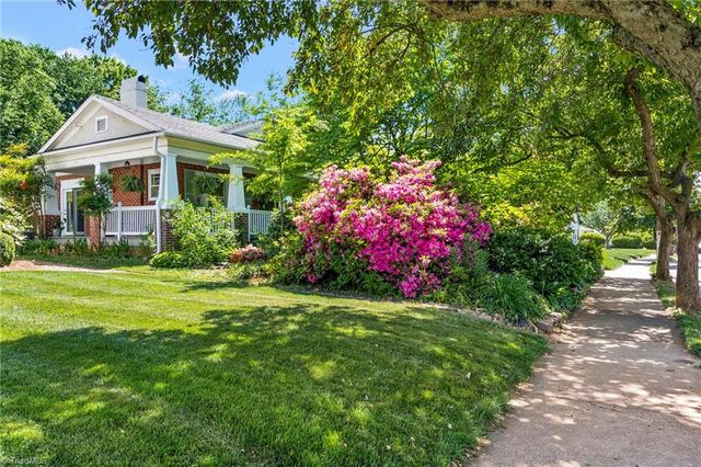 1051 S Hawthorne Road, Winston-salem, NC 27103
