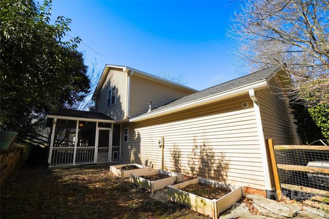 214 Howe Street, Belmont, NC 28012