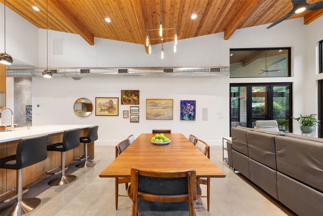 8619 San Benito Way, Dallas, TX 75218