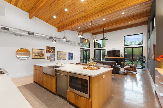 8619 San Benito Way, Dallas, TX 75218