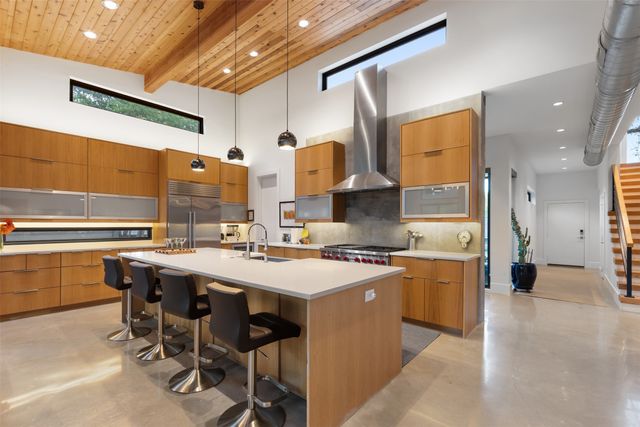 8619 San Benito Way, Dallas, TX 75218