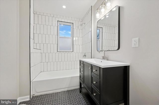 6416 N 15TH ST, Philadelphia, PA 19126