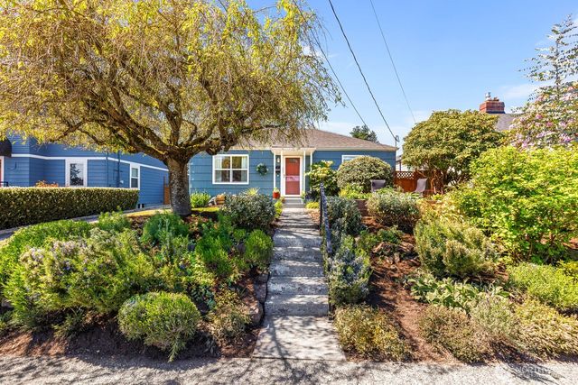 8633 36th Ave SW, Seattle, WA 98126