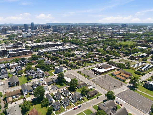 1223 Phillips St, Nashville, TN 37208
