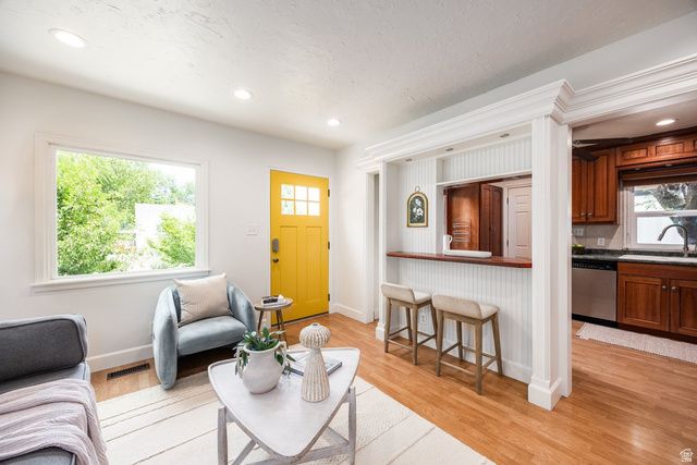 728 E LOVELAND AVE, Salt Lake City, UT 84106