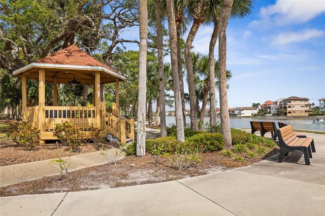 102 RIVERS EDGE LANE 102, Palm Coast, FL 32137