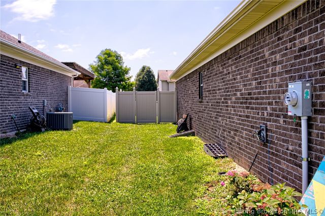 6406 Anna Louise Drive, Charlestown, IN 47111