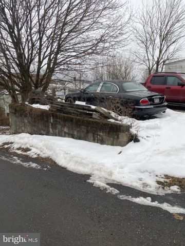 500 FAIRVIEW ST, Pottsville, PA 17901