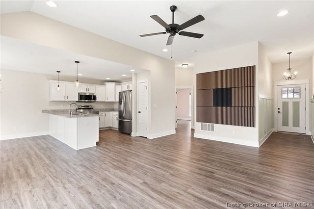 6552 Ashley Springs Court, Charlestown, IN 47111