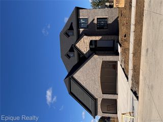 50605 Mistwood Drive, Macomb Township, MI 48042