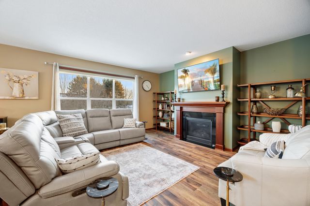 4050 149th Avenue NE, Ham Lake, MN 55304