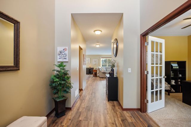 4050 149th Avenue NE, Ham Lake, MN 55304