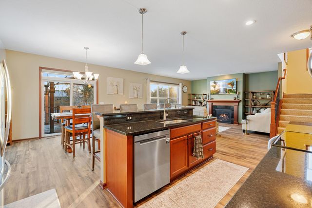 4050 149th Avenue NE, Ham Lake, MN 55304