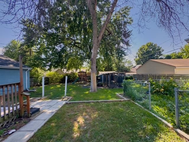 2001 Nortonia Avenue, Saint Paul, MN 55119
