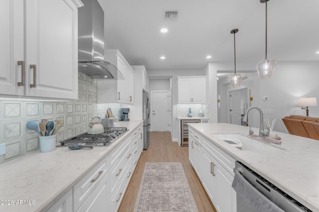 429 E VETERANS Way, Queen Creek, AZ 85140