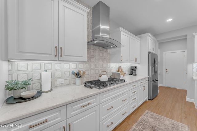 429 E VETERANS Way, Queen Creek, AZ 85140