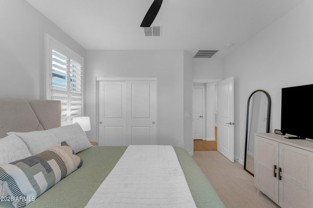 429 E VETERANS Way, Queen Creek, AZ 85140