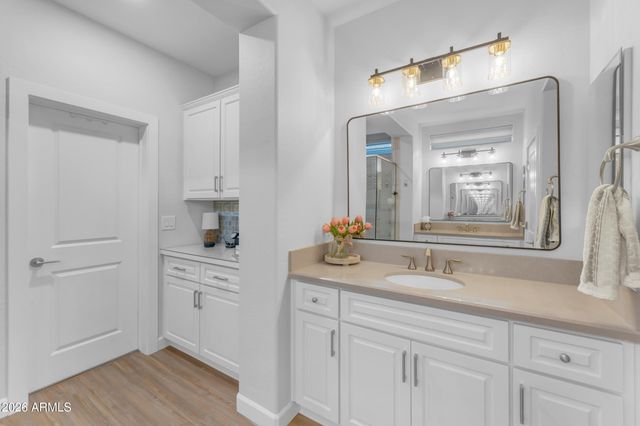 429 E VETERANS Way, Queen Creek, AZ 85140