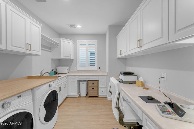 429 E VETERANS Way, Queen Creek, AZ 85140