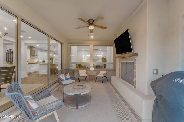 429 E VETERANS Way, Queen Creek, AZ 85140