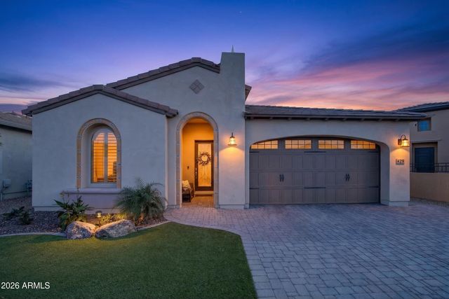 429 E VETERANS Way, Queen Creek, AZ 85140