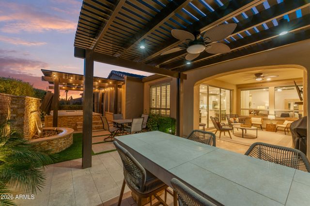 429 E VETERANS Way, Queen Creek, AZ 85140