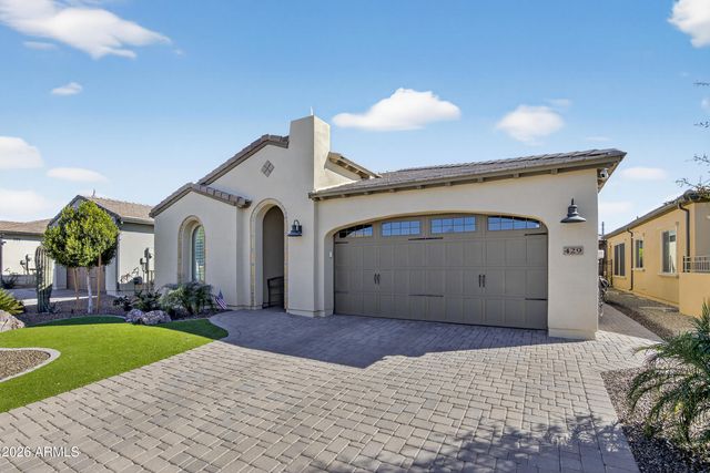 429 E VETERANS Way, Queen Creek, AZ 85140
