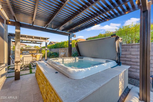 429 E VETERANS Way, Queen Creek, AZ 85140